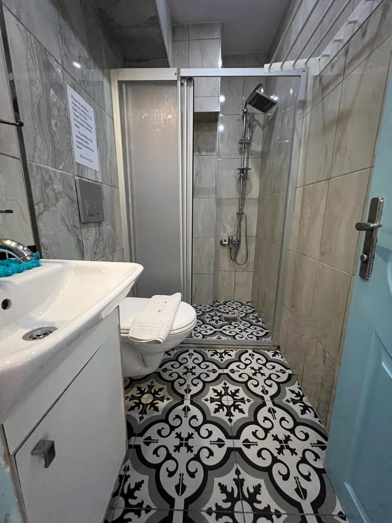 Rodin Hostel Стамбул Экстерьер фото